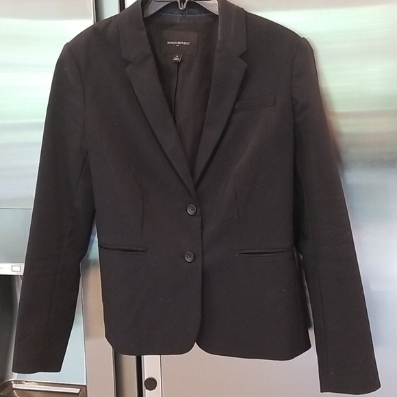 💕BANANA REPUBLIC💕 Classic Black 3 Button Blazer 8 - Picture 1 of 8